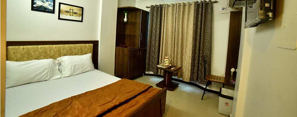 We offer a choice of comfortable rooms and great rates